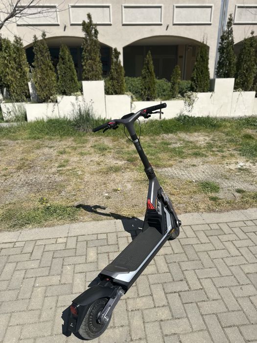 Продавам електрическа тротинеткa ,,SegwayGT1"