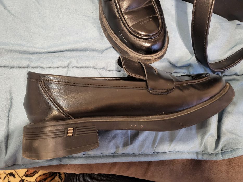 Лоуфъри и чанта за стилна визия