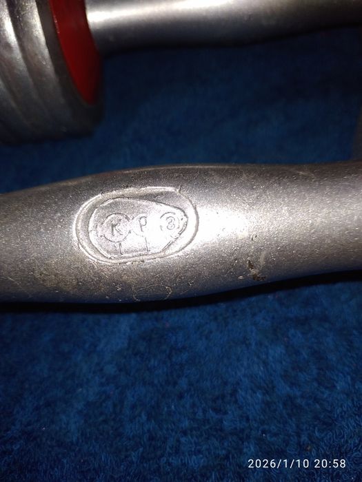 Гантели разборные по 5 кг.