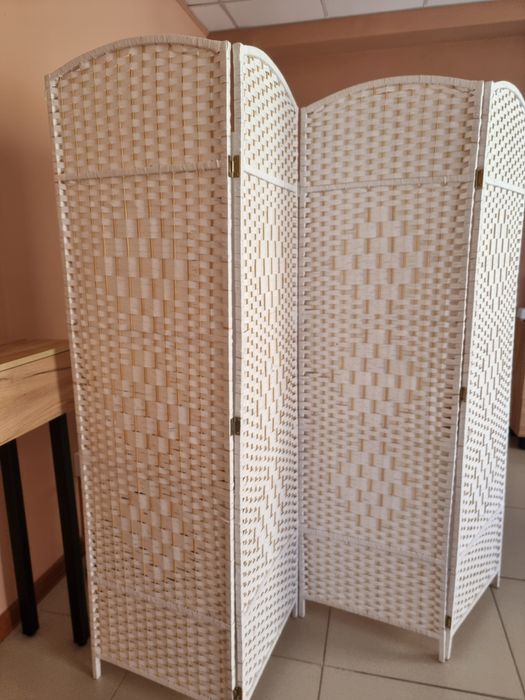 Шарма  белая 4 секции