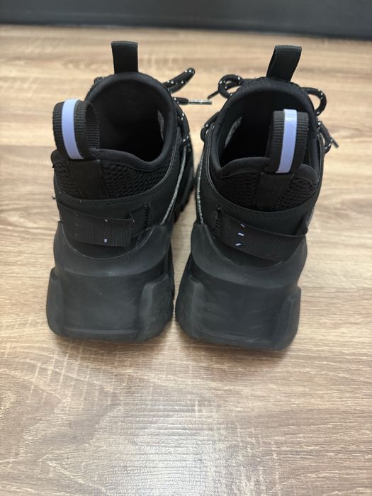 MCQ Black Orbyt Descender 2.0 Sneakers