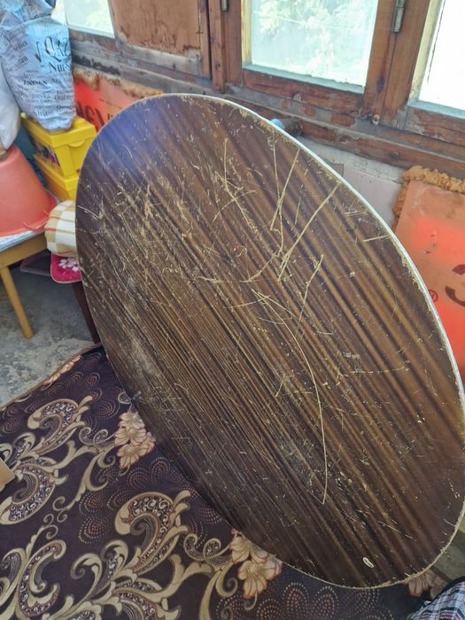 Продам стол круглый (қазақша үстел)