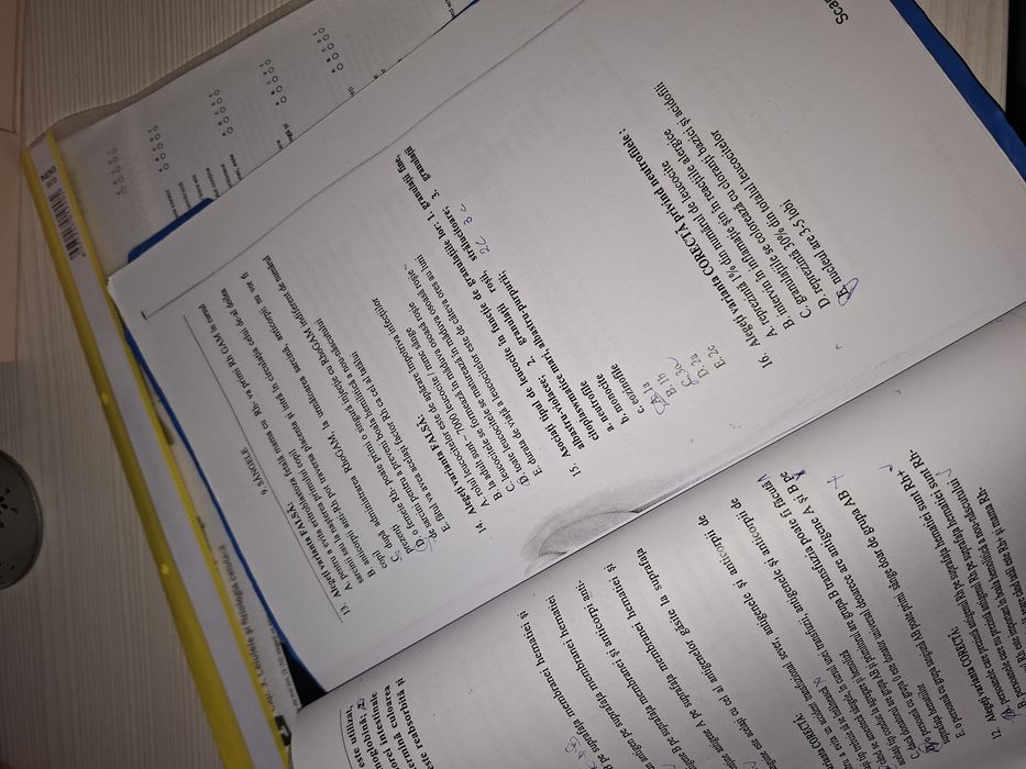 Set de culegeri pentru admiterea la medicina Barrons