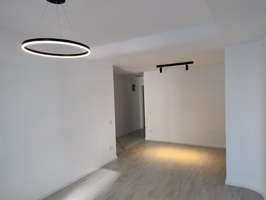 Vând garsoniera Parcul Carol