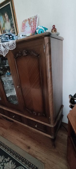 Винтидж шкаф витрина лот