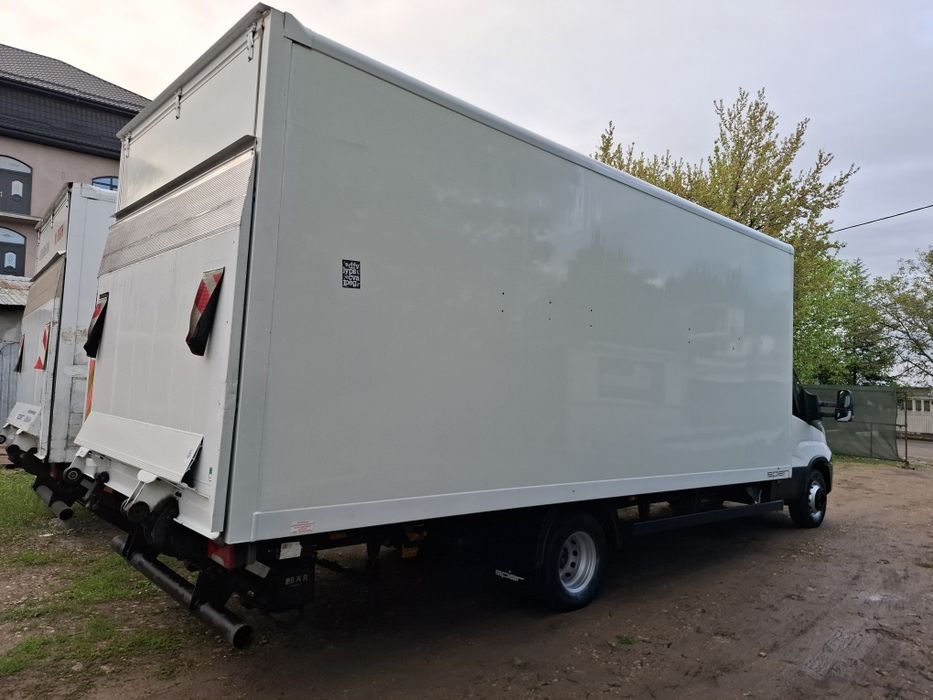 Iveco Daily  72-170 koffer și Lift an 2016 3.0HPi 170CP