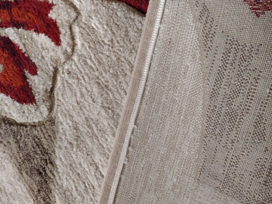 Vând Covor 2 X 3m spălat