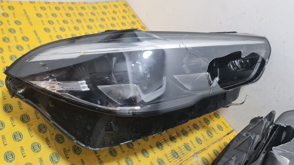 Far faruri led adaptiv BMW X5 G05 X6 G06 avariat 5A27988 capota aripa