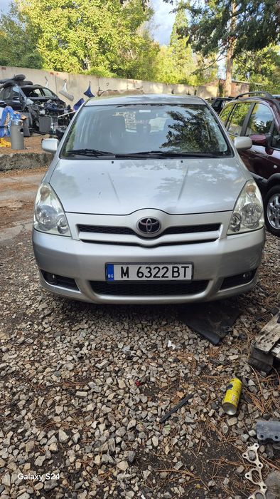 Тойота корола версо 2.2д 136ps 2008г