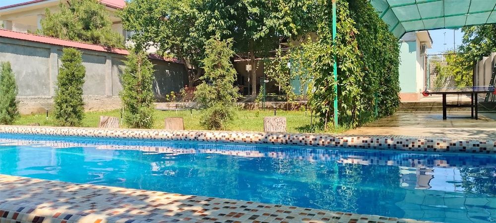 Oilaviy dacha parkent