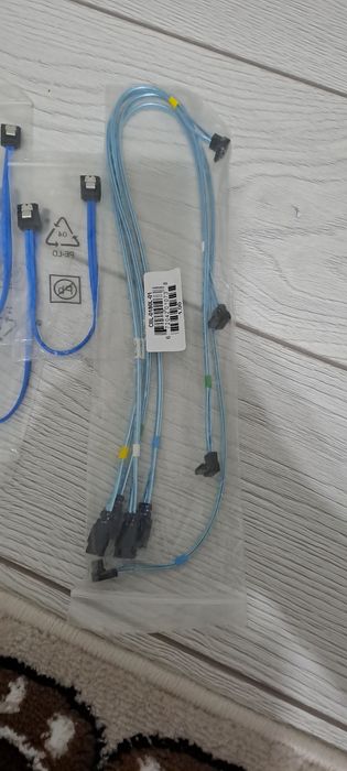 Кабель Supermicro SATA - SATA  CBL-0180L-01