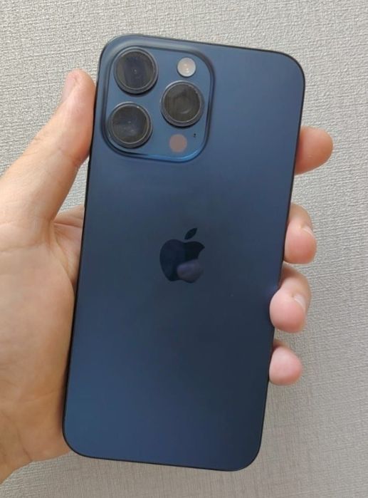 Продам iPhone 15pro max.