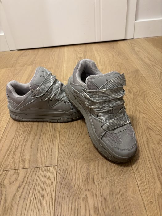 Papuci Bershka copii