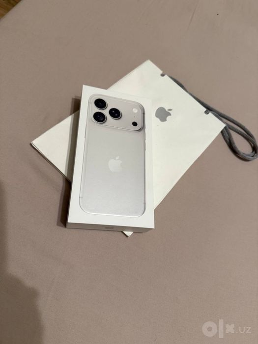 iPhone 18 pro silver 256