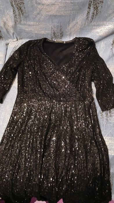 Платья вечерный  черный
