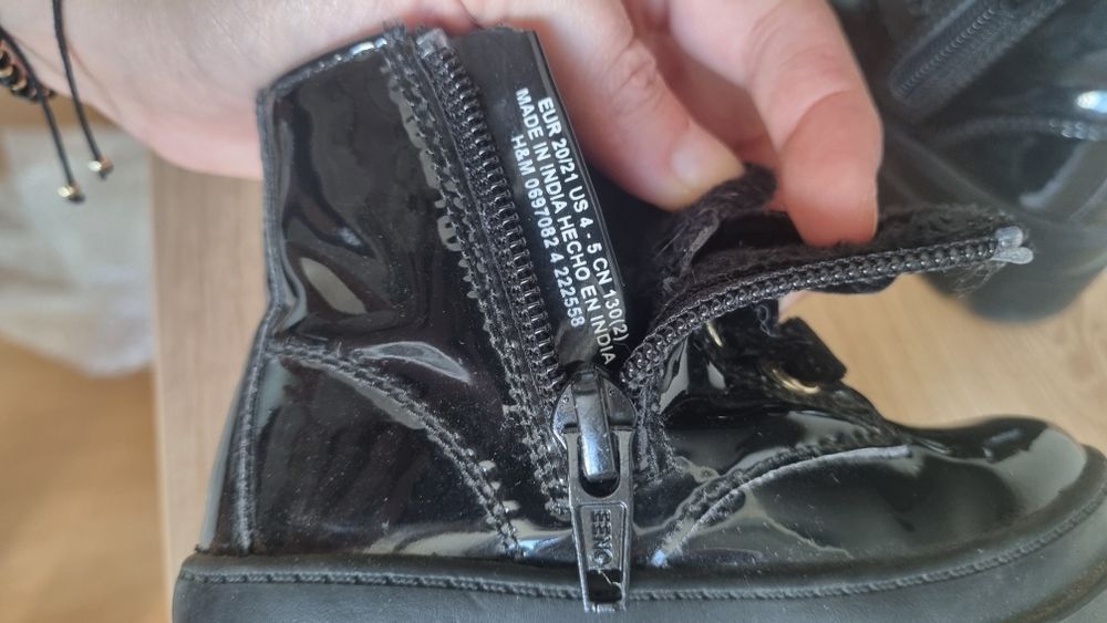 Ghete H&M căptușite pentru fetite