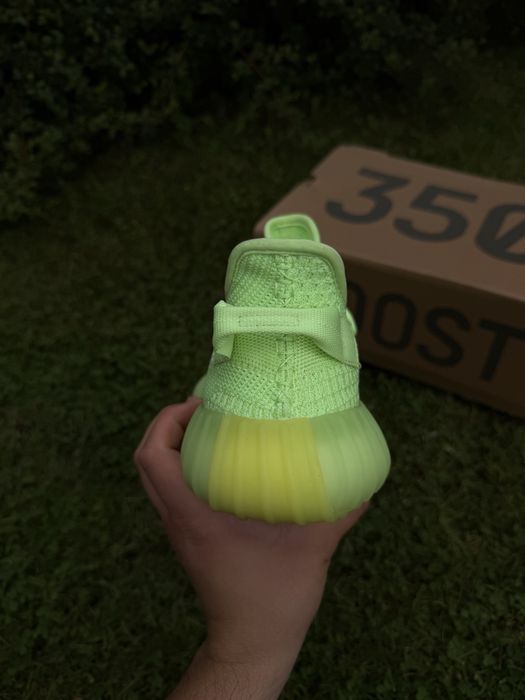 Adidasi Yeezy 350 V2 Glow Green / Premium