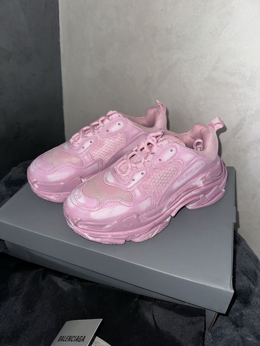 Balenciaga Triple S Faded Pink