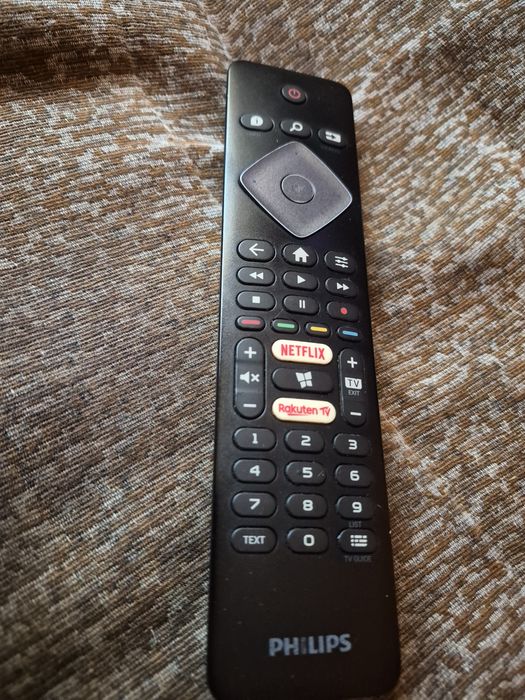 Telecomanda Tv si alte lucruri dama