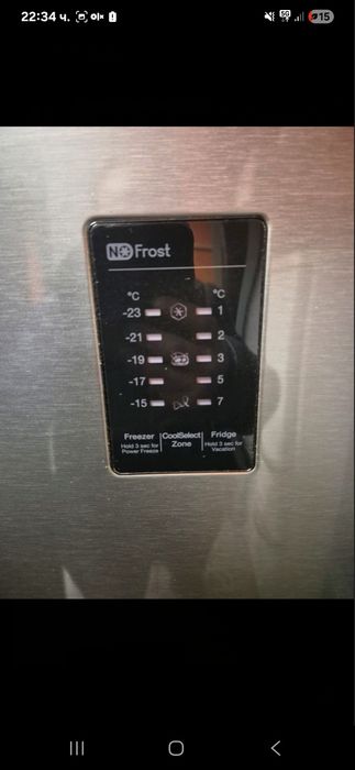 Хладилник с фризер Самсунг гаранция 12м