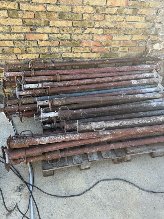 Продавам Хюнебеци, телескопични подпори