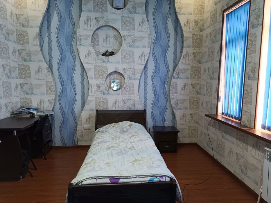 Сергели. Кумарик. Участок 8соток, 8комнат, 4санузла, 2кухни подвал