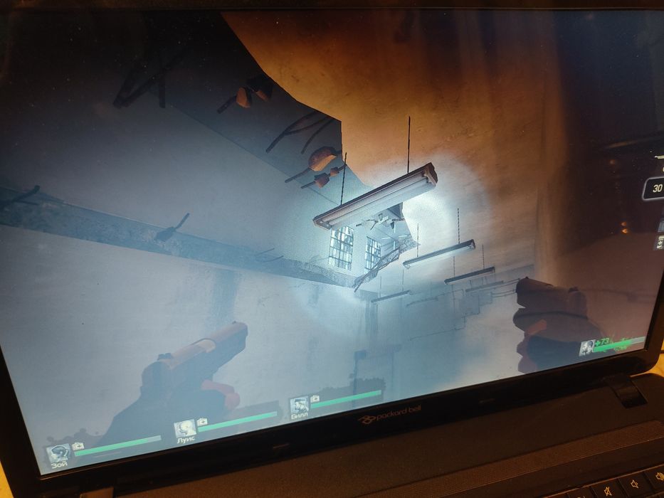 Ноутбук acer packard AMD