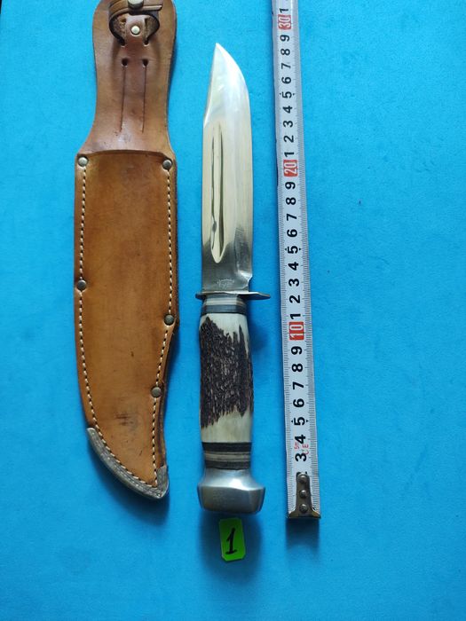 Рядъки модели ловни ножове  Solingen made in Germani