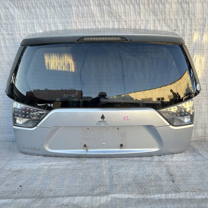 Крышка багажника Mitsubishi Outlander XL из Японии