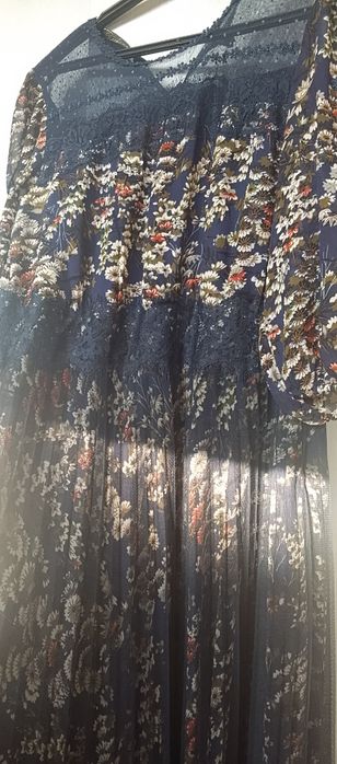 Продам платья, есть ещё фотографии