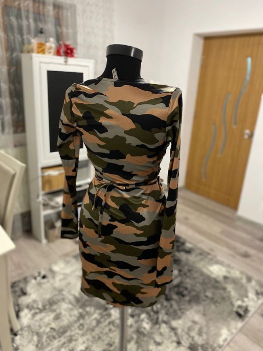 Rochie Camo Stil Army —H&M