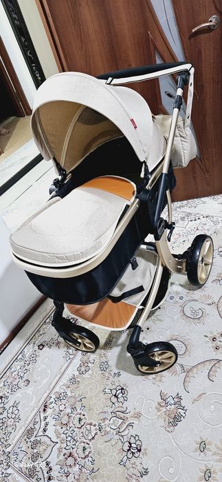 Коляска 2в1 жаңа