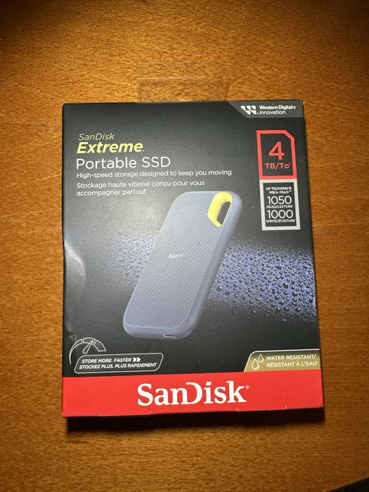 SANDISCK extreme 4TB portable ssd