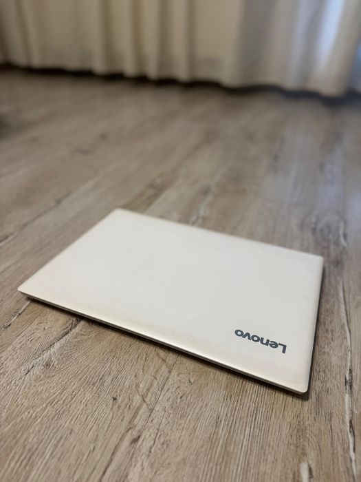 Laptop Lenovo IdeaPad 330, 15.6”, AMD Ryzen, 8GB RAM, SSD 256GB