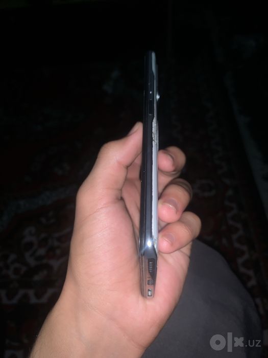 Poco f3 yoki redmi k40