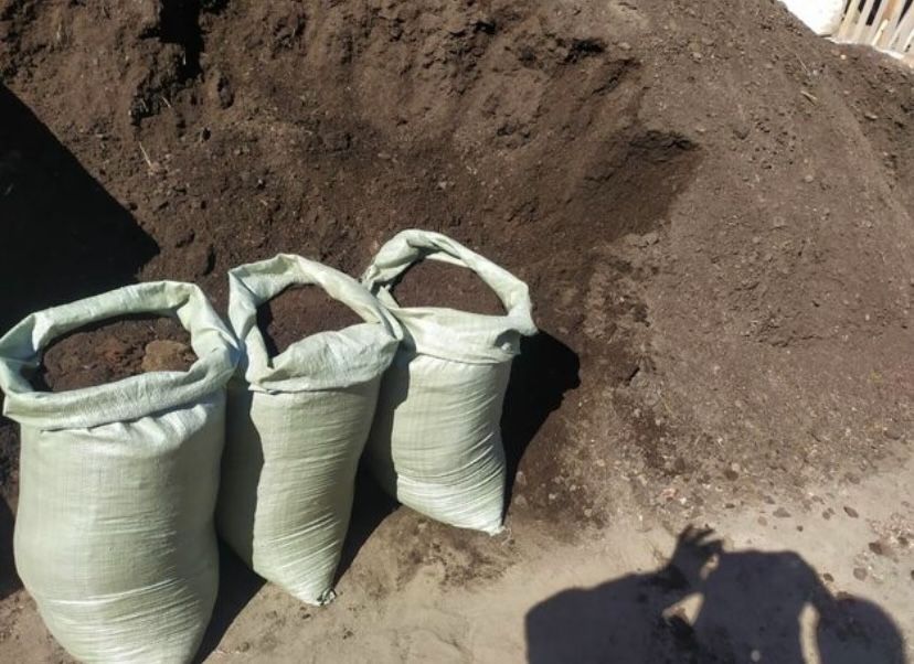 Перегной в мешках