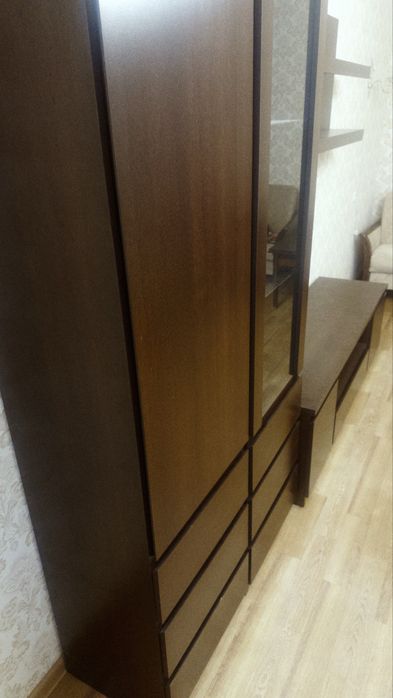 Стенка в гостинную