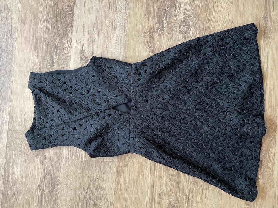 Дамски рокли