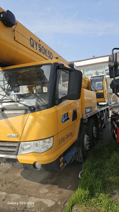 Avtokran XCMG 50-tonna 2025 Nalicha