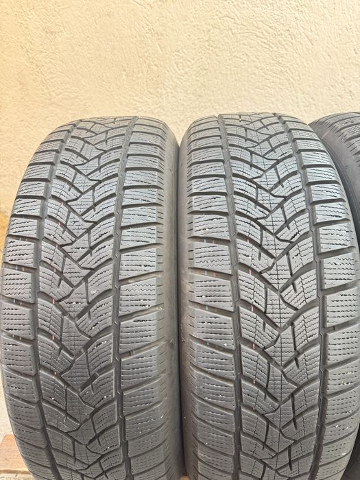 215 65 17 Dunlop
