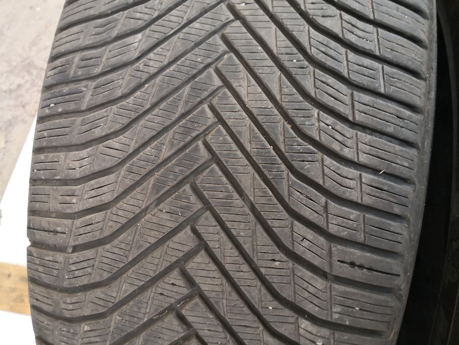 255 45 20 цола гуми Michelin dot 24