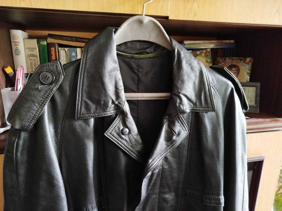 Черно манто от естествена кожа