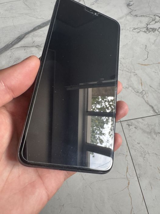 Honor + стъклен протектор за екрана и зарядно