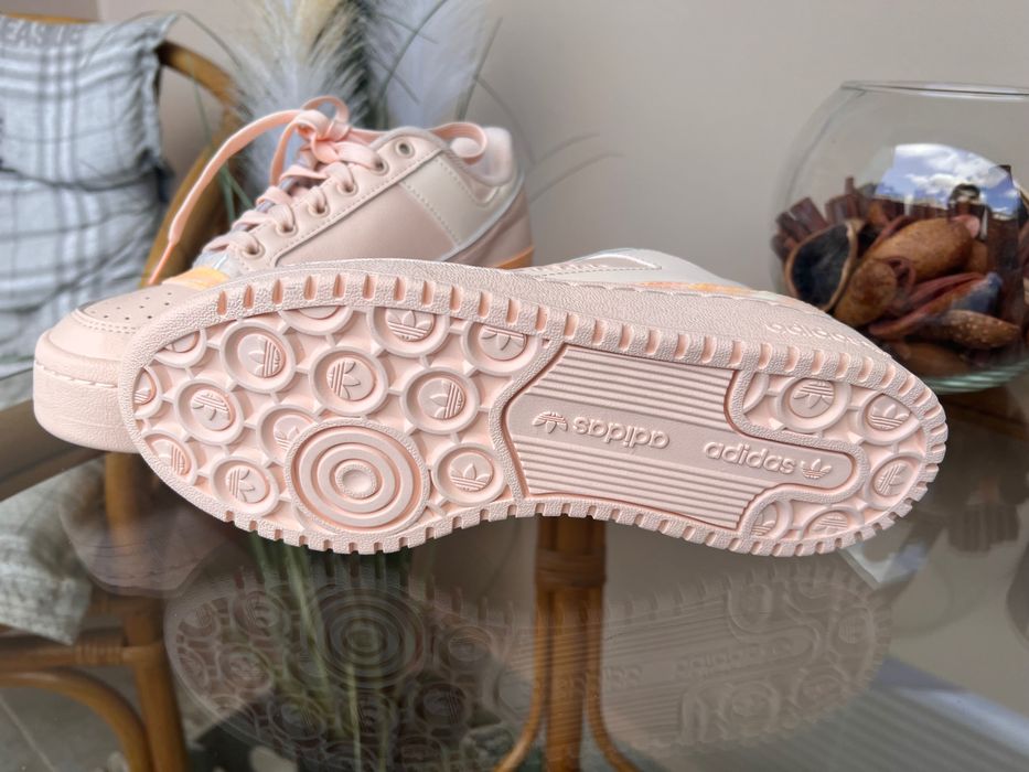 Маратонки Adidas 36 номер