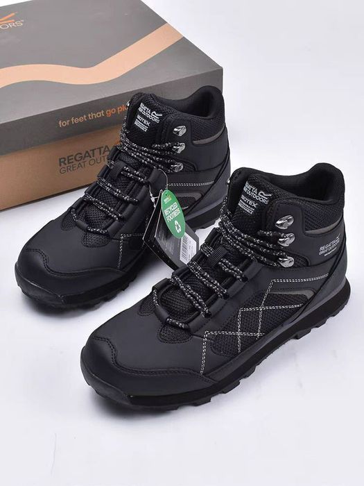 Regatta (Англия) - ботинки с мембранной