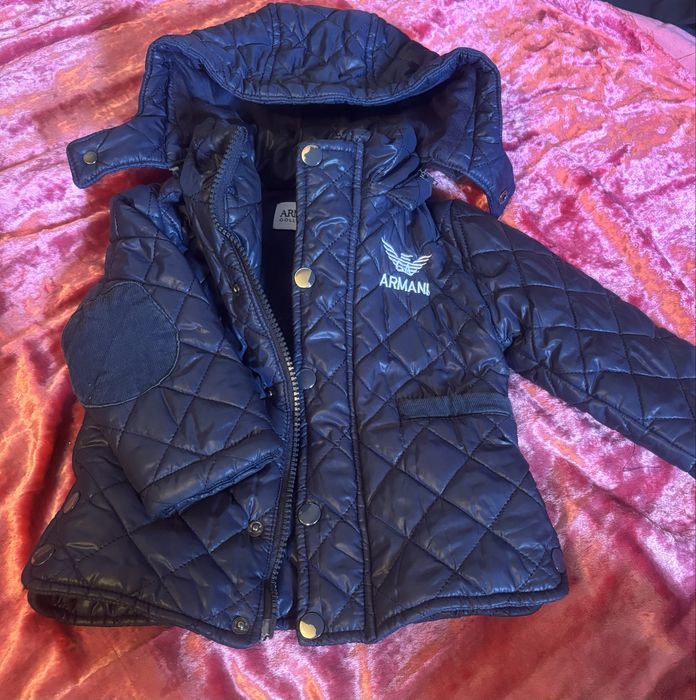 Куртки детские срочно продам