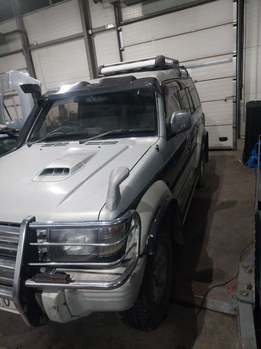 Продам паджеро 2