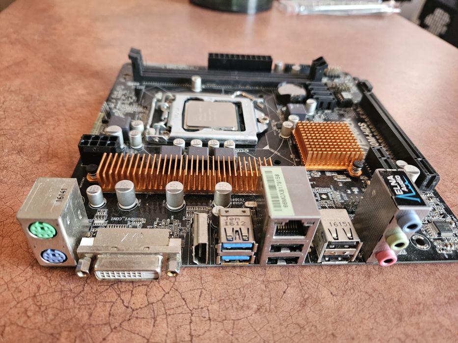 Kit socket 1151 Intel I5 6402p B150M