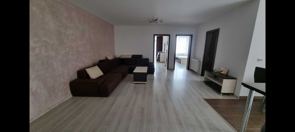 Apartament de inchiriat