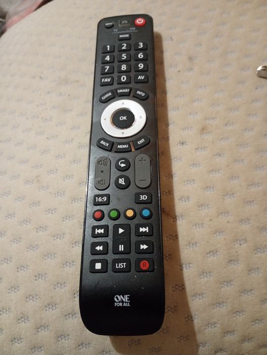 Telecomanda magic